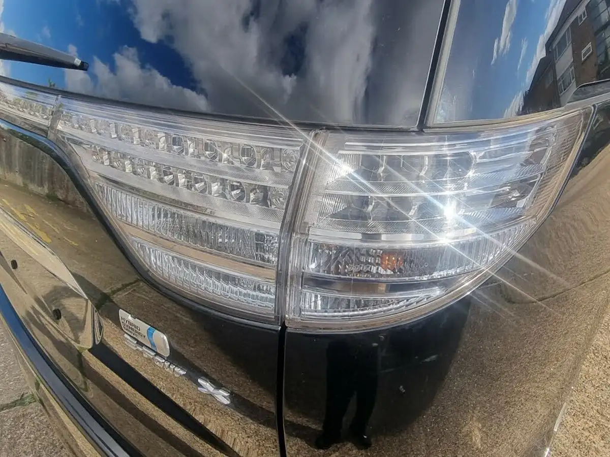 2008-toyota-estima-hybrid-24-e-four-x-big-27