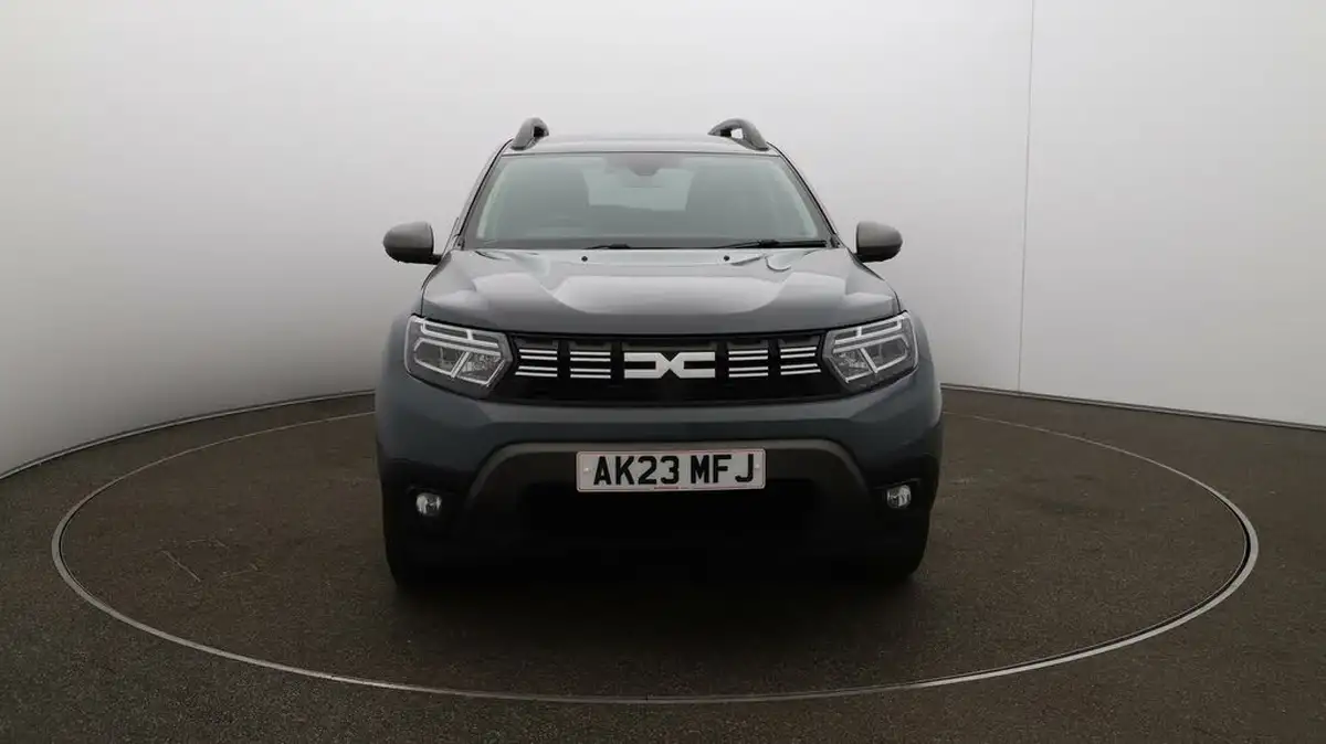 2023-dacia-duster-13-tce-journey-150bhp-edc-big-2