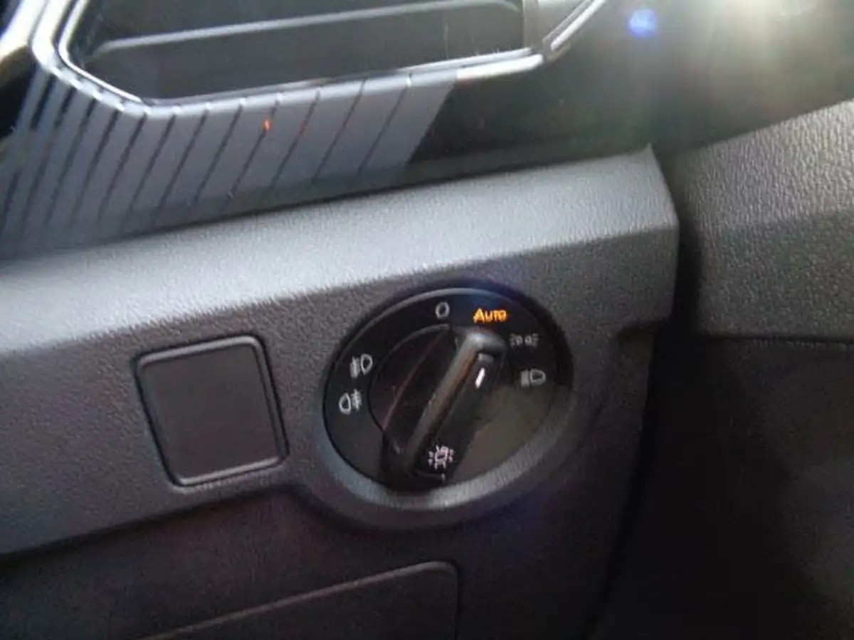 2023-volkswagen-t-cross-10-tsi-black-edition-110ps-big-22