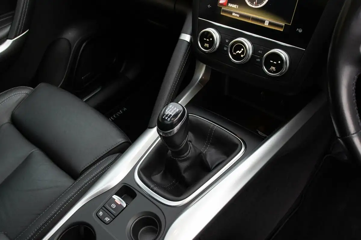2019-renault-kadjar-13-tce-gt-line-140bhp-big-33