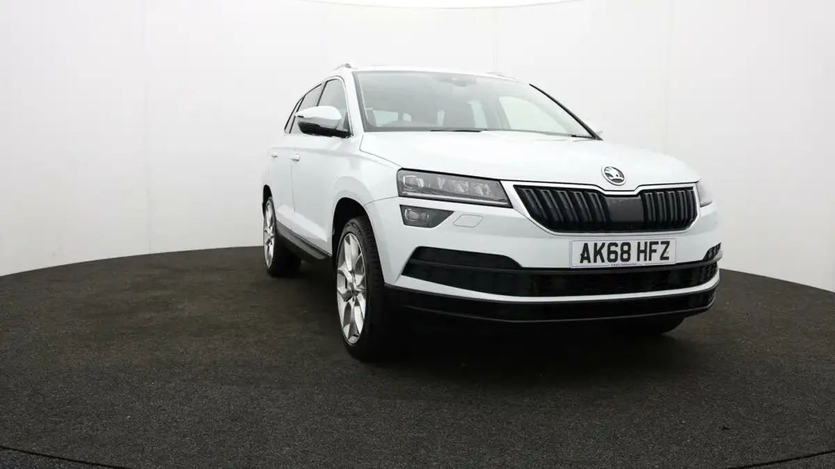 2018-skoda-karoq-20tdi-edition-big-46