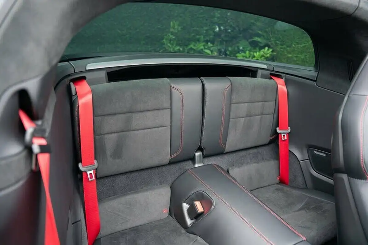 2023-porsche-911-30-targa-4-gts-pdk-big-16
