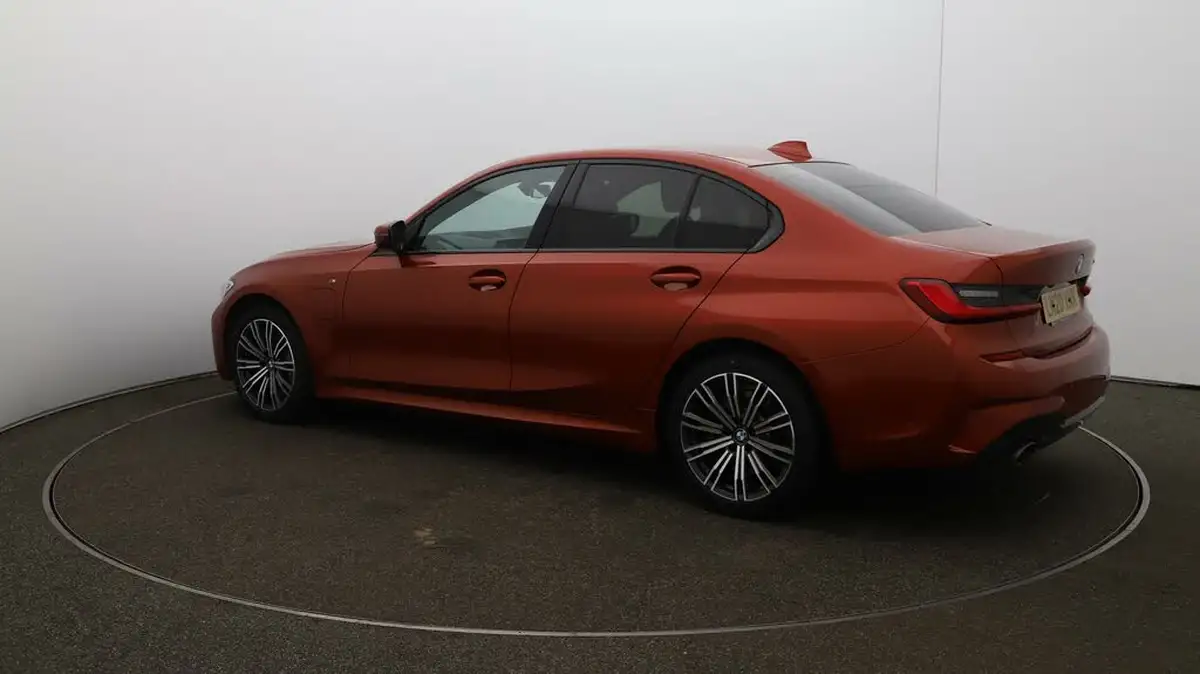 2020-bmw-3-series-20-330e-m-sport-tech-pack-saloon-4d-big-35