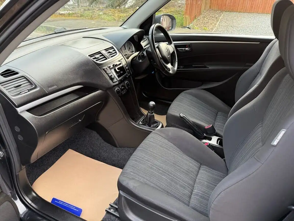2014-suzuki-swift-12-sz-l-3d-big-18