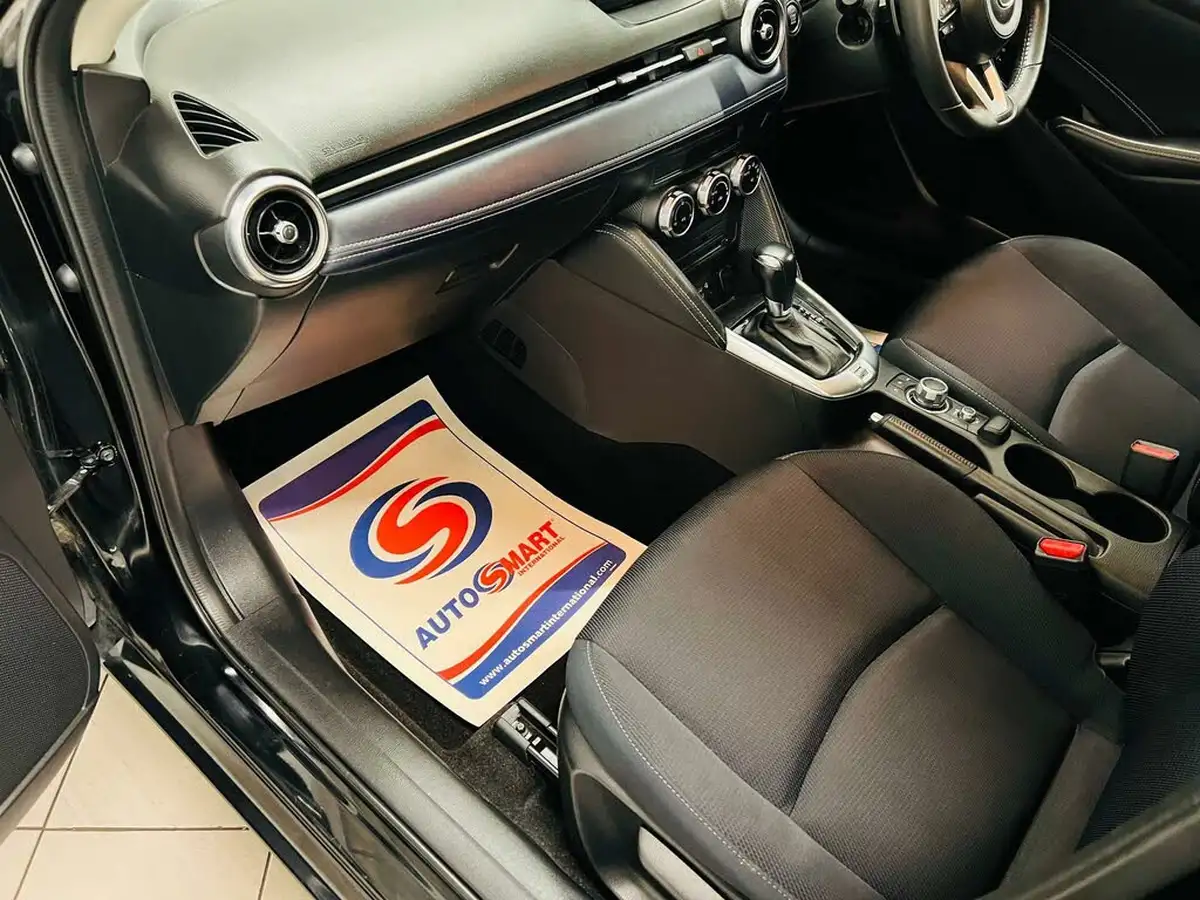 2020-mazda-mazda2-15-skyactiv-g-sport-nav-auto-big-21