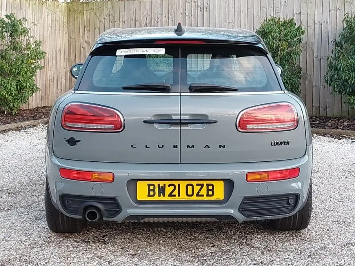 2021-mini-clubman-15-cooper-sport-big-14