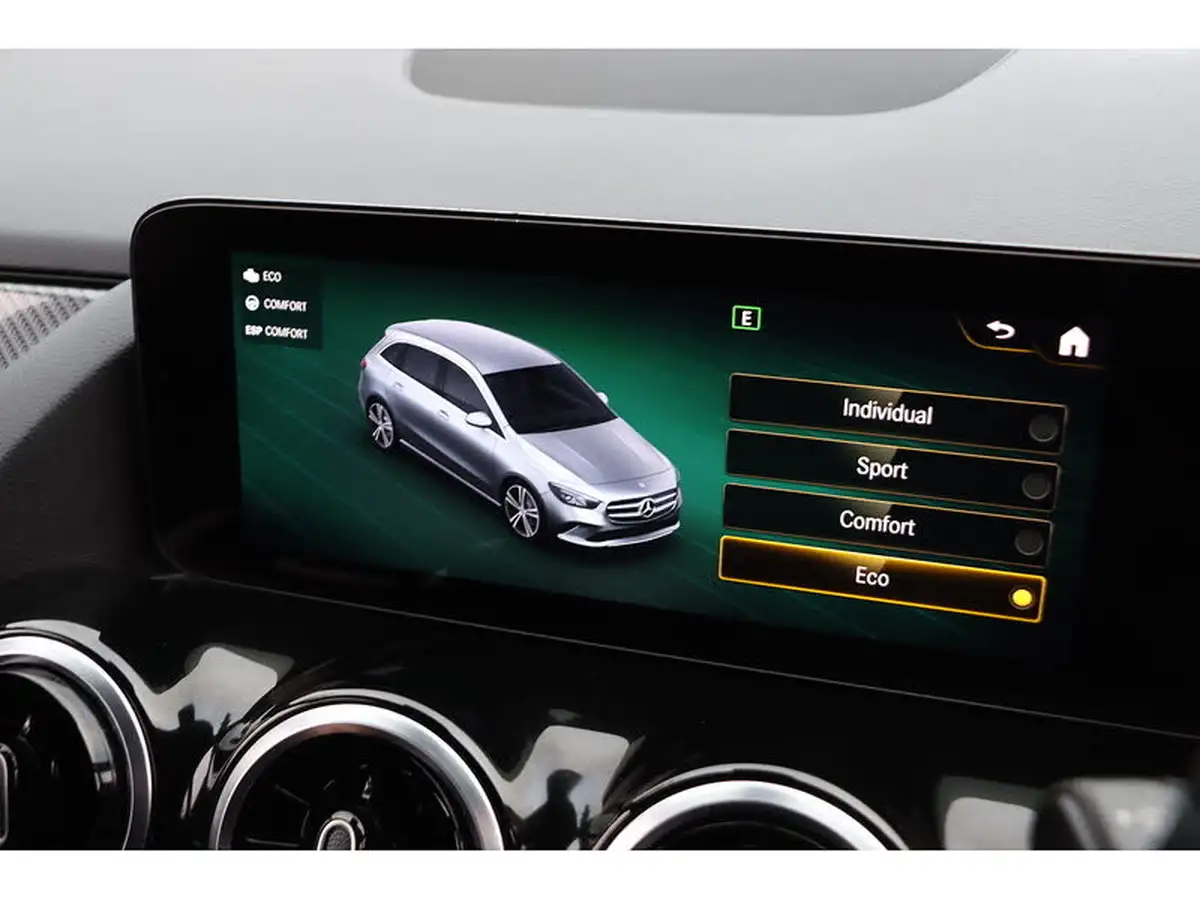 2021-mercedes-benz-b-class-13-b200-amg-line-executive-big-46