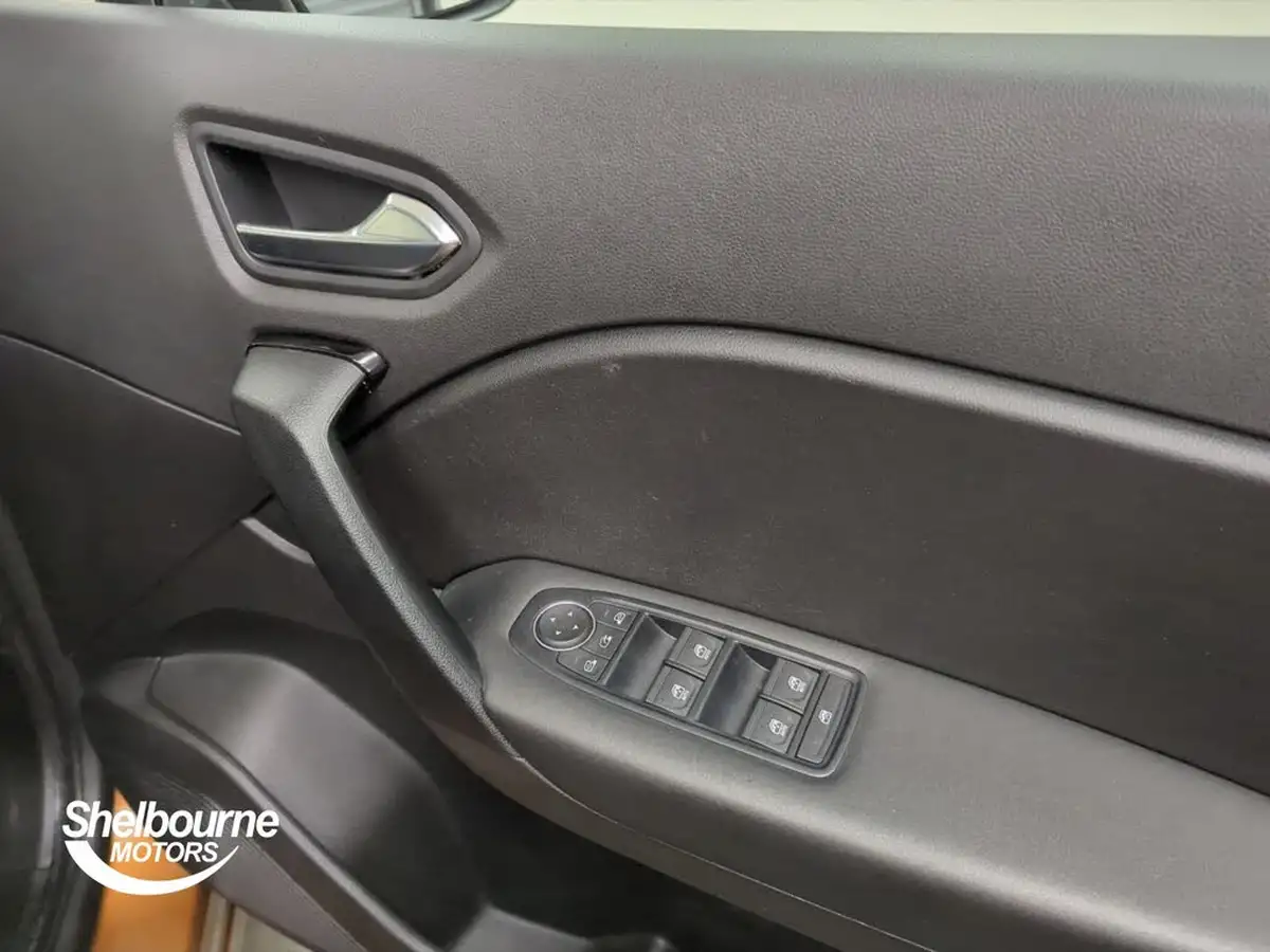 2020-renault-captur-10-tce-iconic-100bhp-big-18