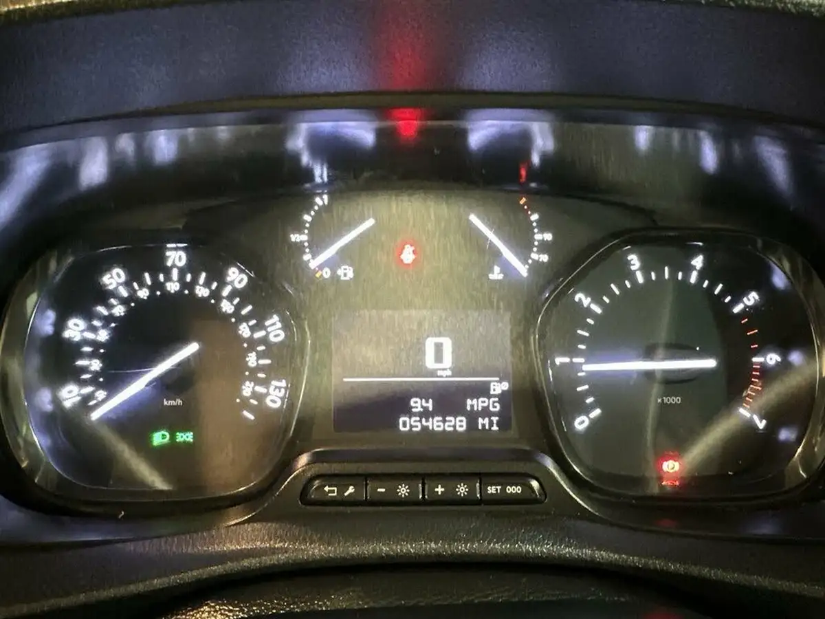 2022-vauxhall-vivaro-15td-2900-l2h1-sportive-big-23