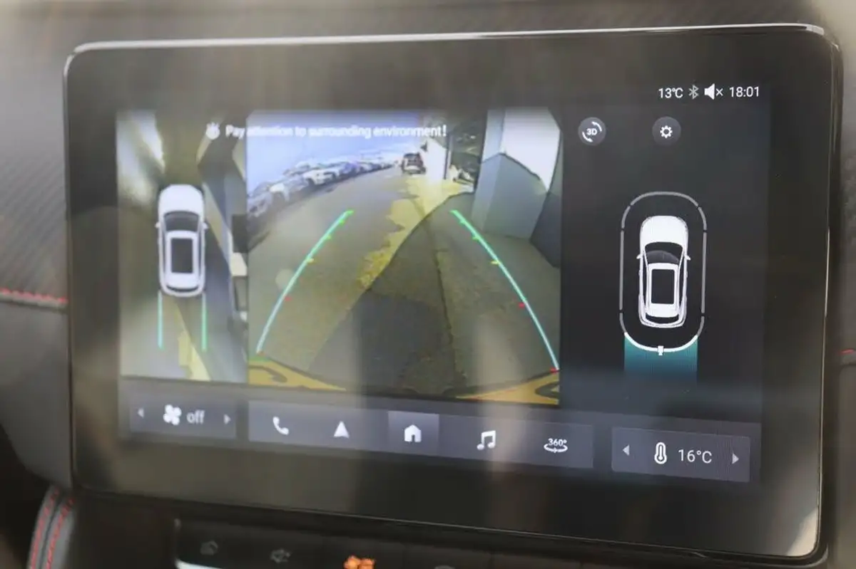 2022-mg-zs-suv-e-trophy-ev-176ps-big-8