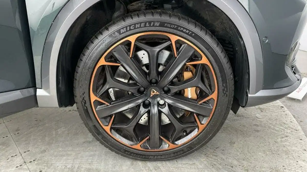 2021-cupra-formentor-20-tsi-vz3-big-4