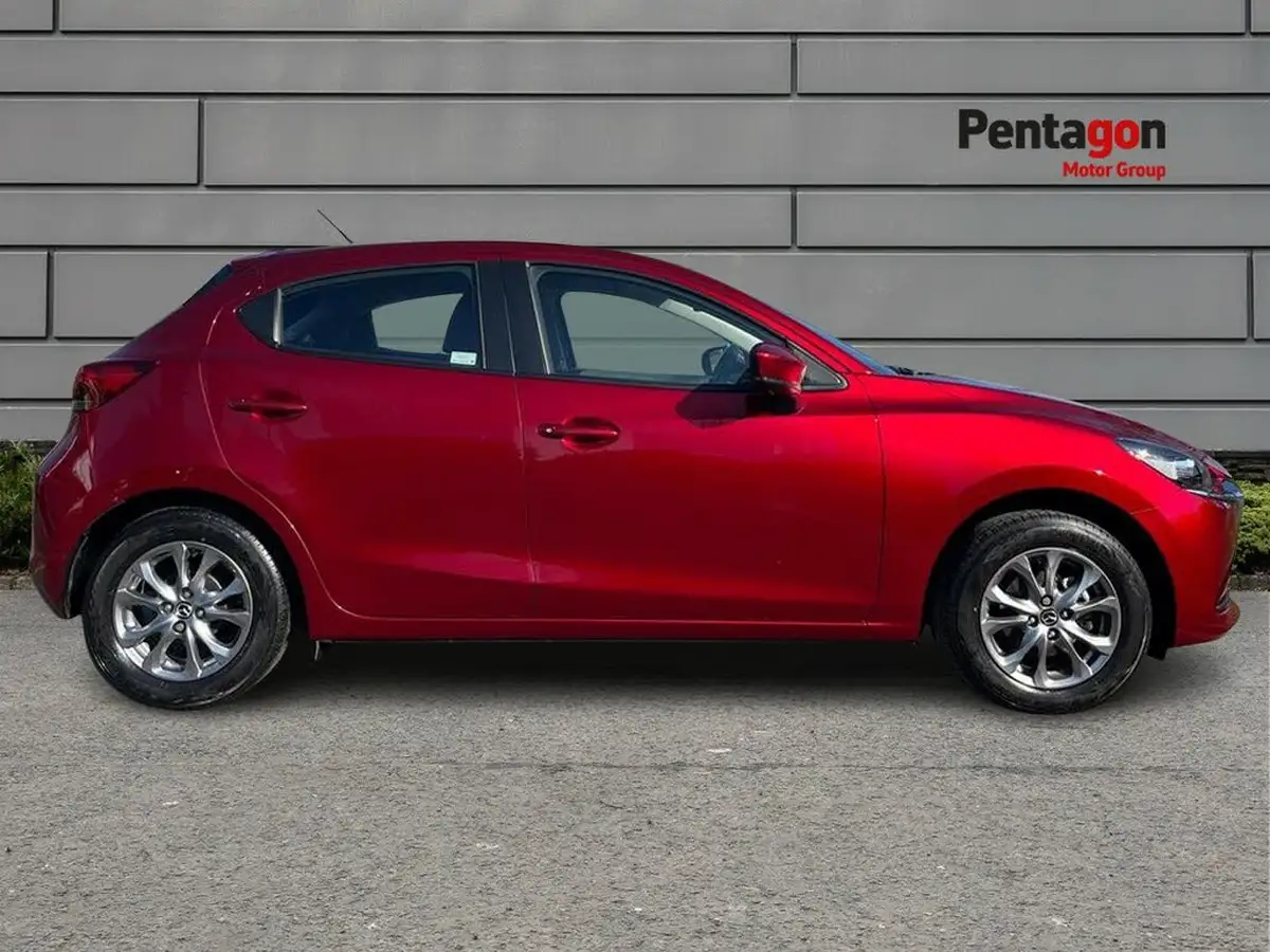 2023-mazda-mazda2-15-skyactiv-g-se-l-big-13