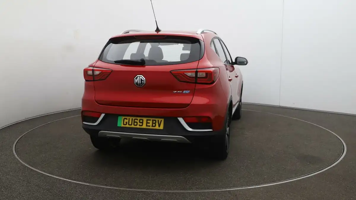 2019-mg-zs-suv-e-exclusive-ev-big-53