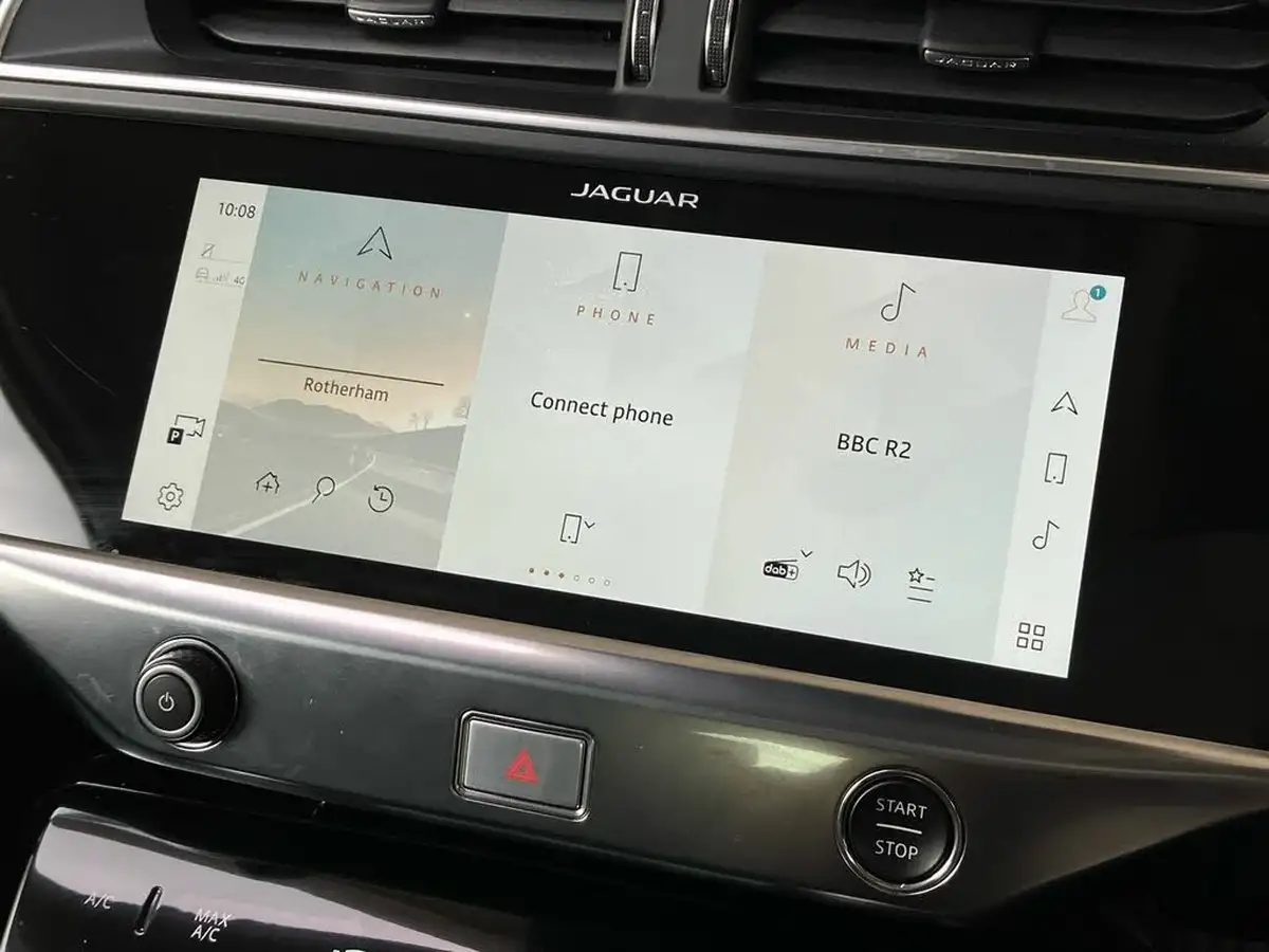 2020-jaguar-i-pace-ev400-hse-big-58