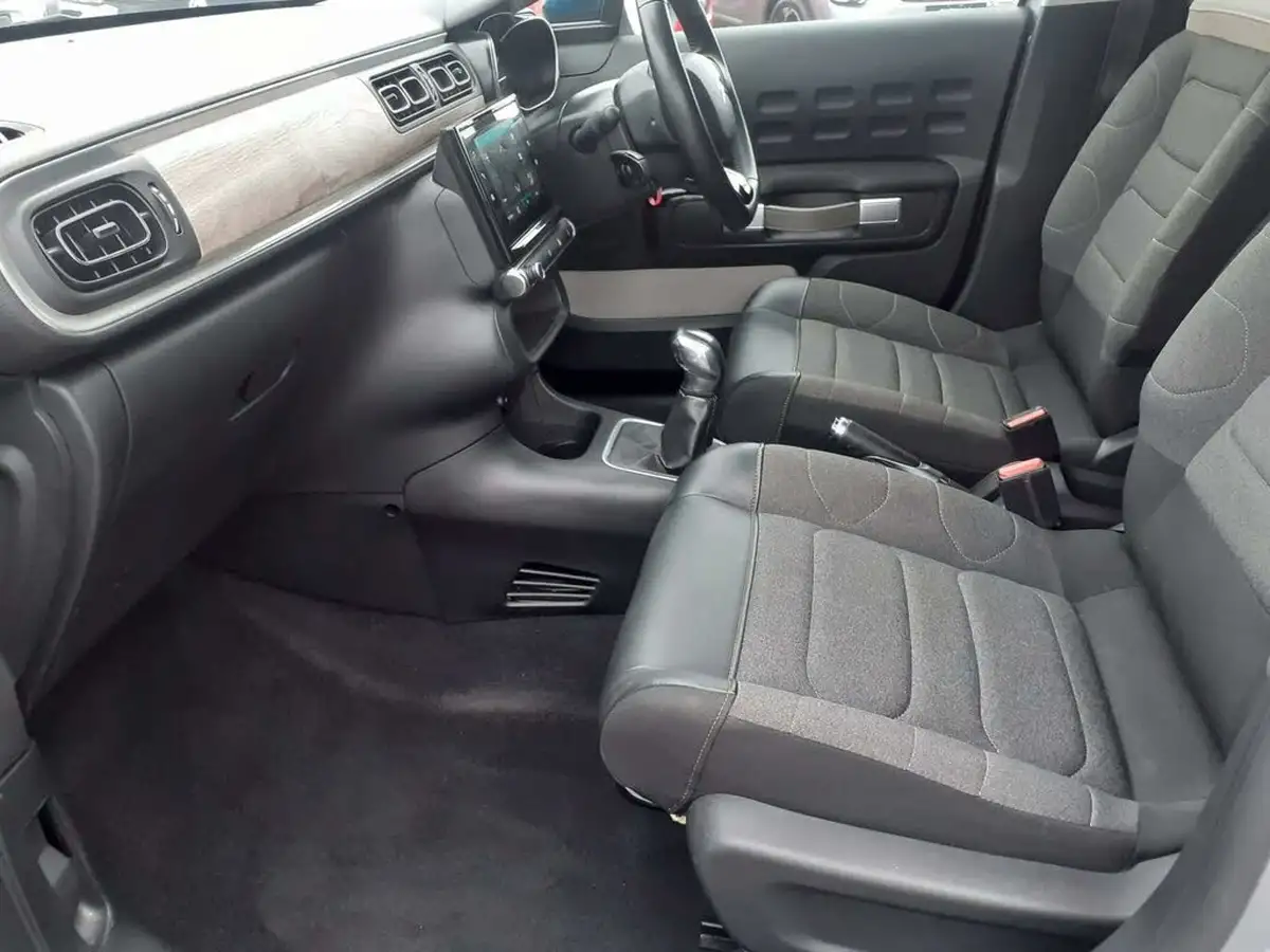 2021-citroen-c3-12-puretech-shine-plus-83ps-big-10