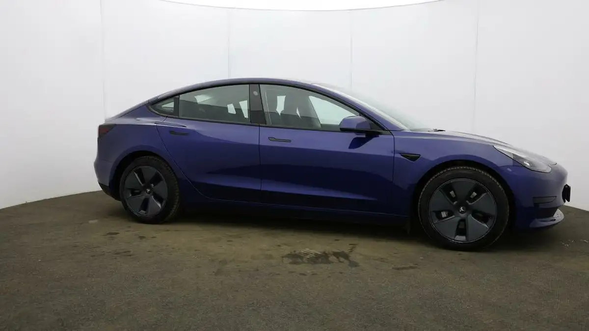 2021-tesla-model-3-e-standard-plus-big-47
