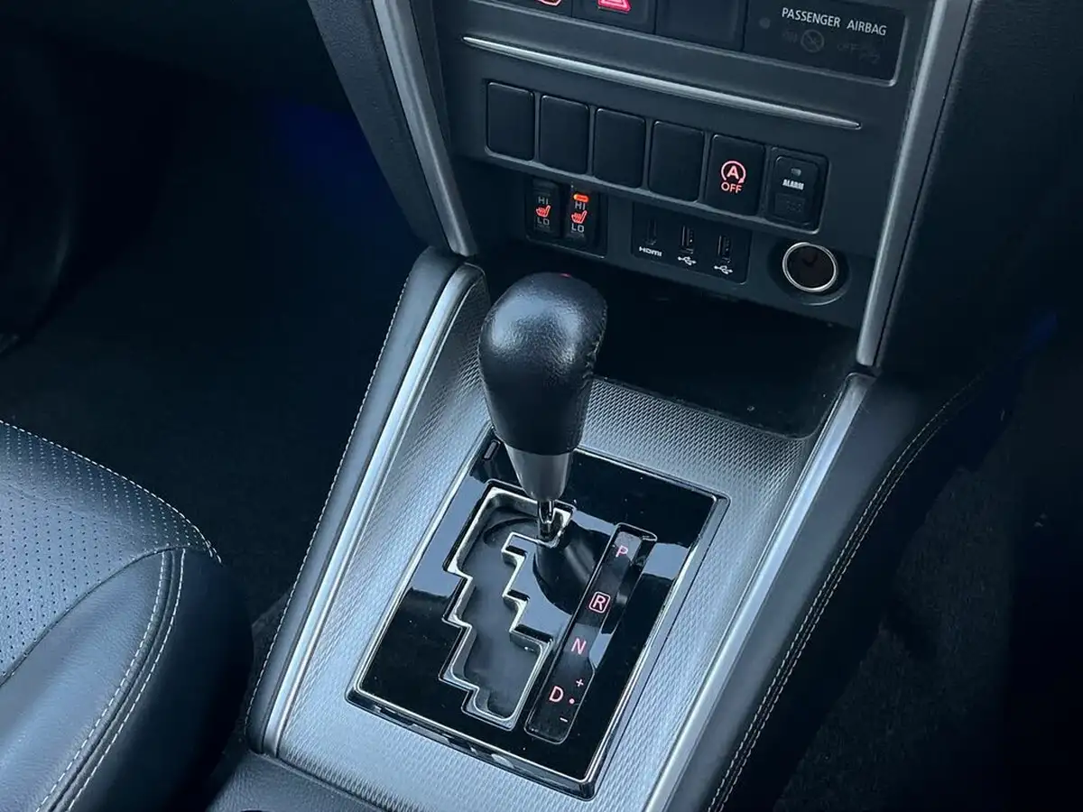 2021-mitsubishi-l200-22di-d-barbarian-auto-big-23