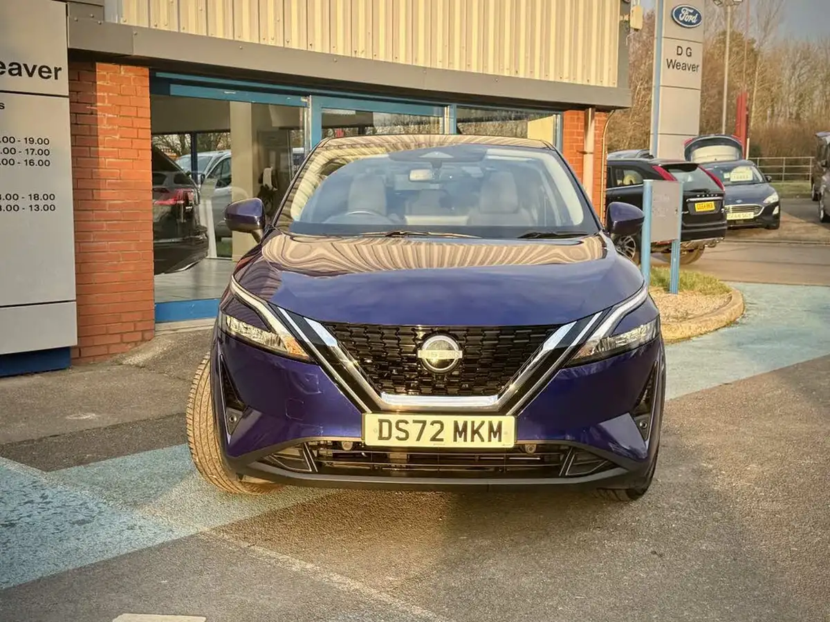 2022-nissan-qashqai-13-dig-t-n-connecta-140ps-big-1