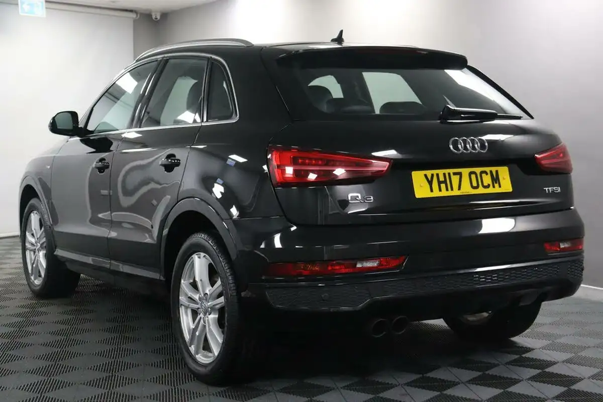 2017-audi-q3-14-tfsi-s-line-edition-big-9