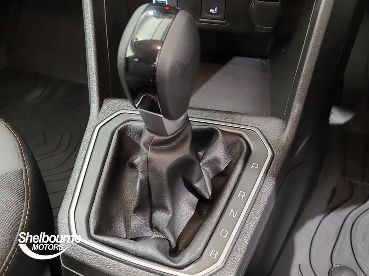 2024-dacia-jogger-16-tce-extreme-big-32