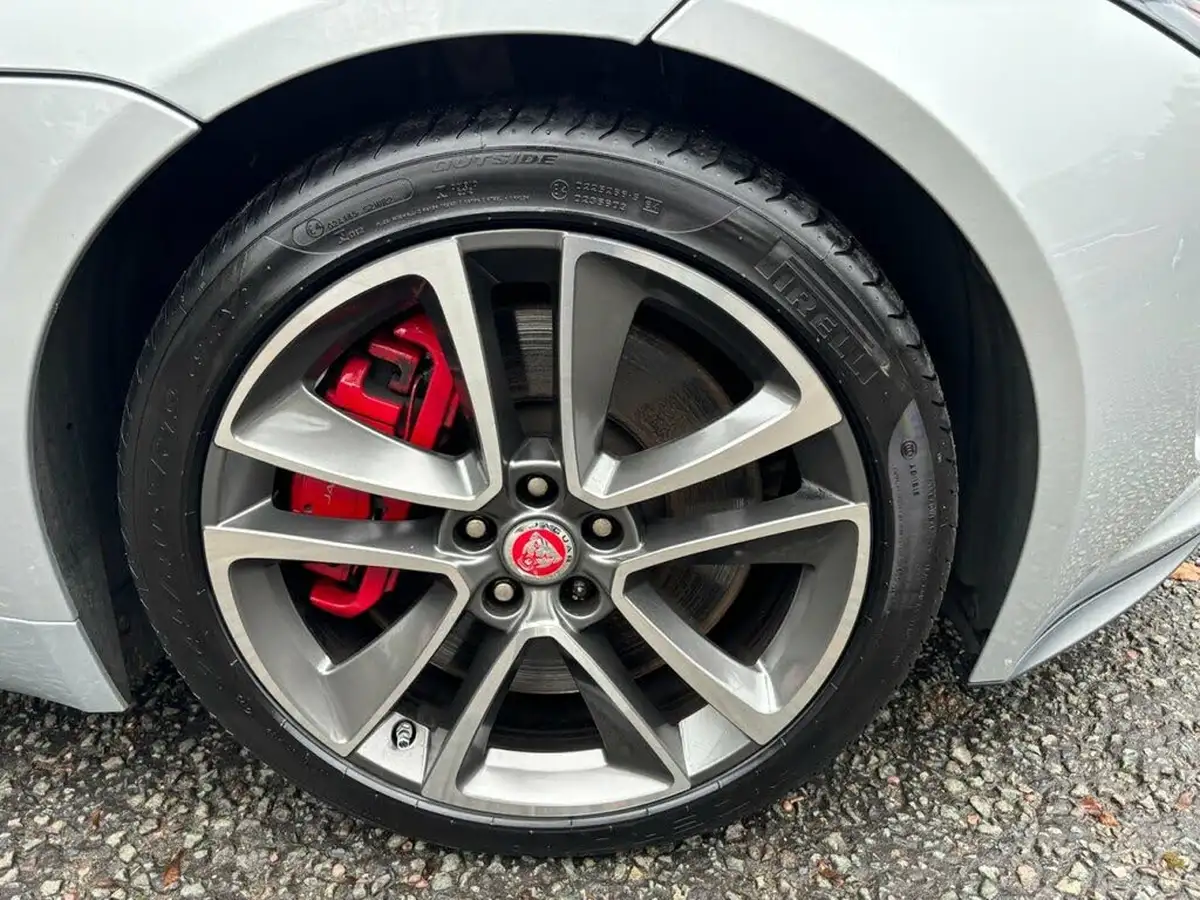 2017-jaguar-f-type-30-v6-sc-s-awd-coupe-auto-big-26