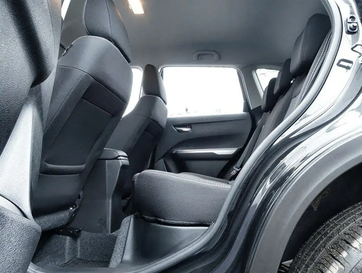 2024-suzuki-vitara-15-sz-t-big-12