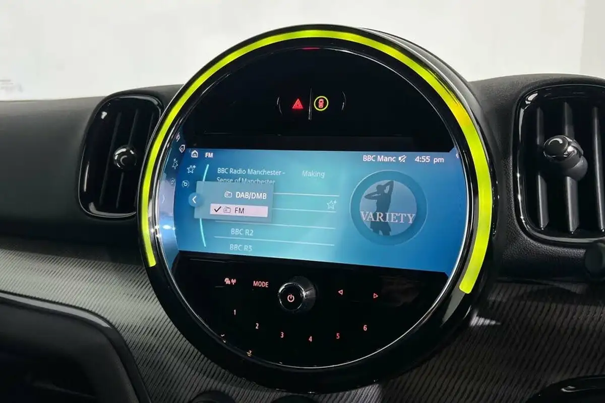 2021-mini-countryman-15-cooper-exclusive-big-25