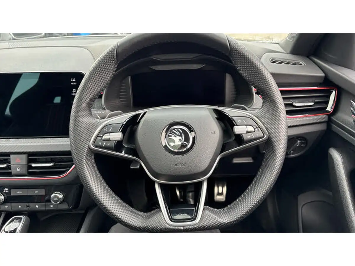 2024-skoda-kamiq-15-tsi-monte-carlo-dsg-big-9