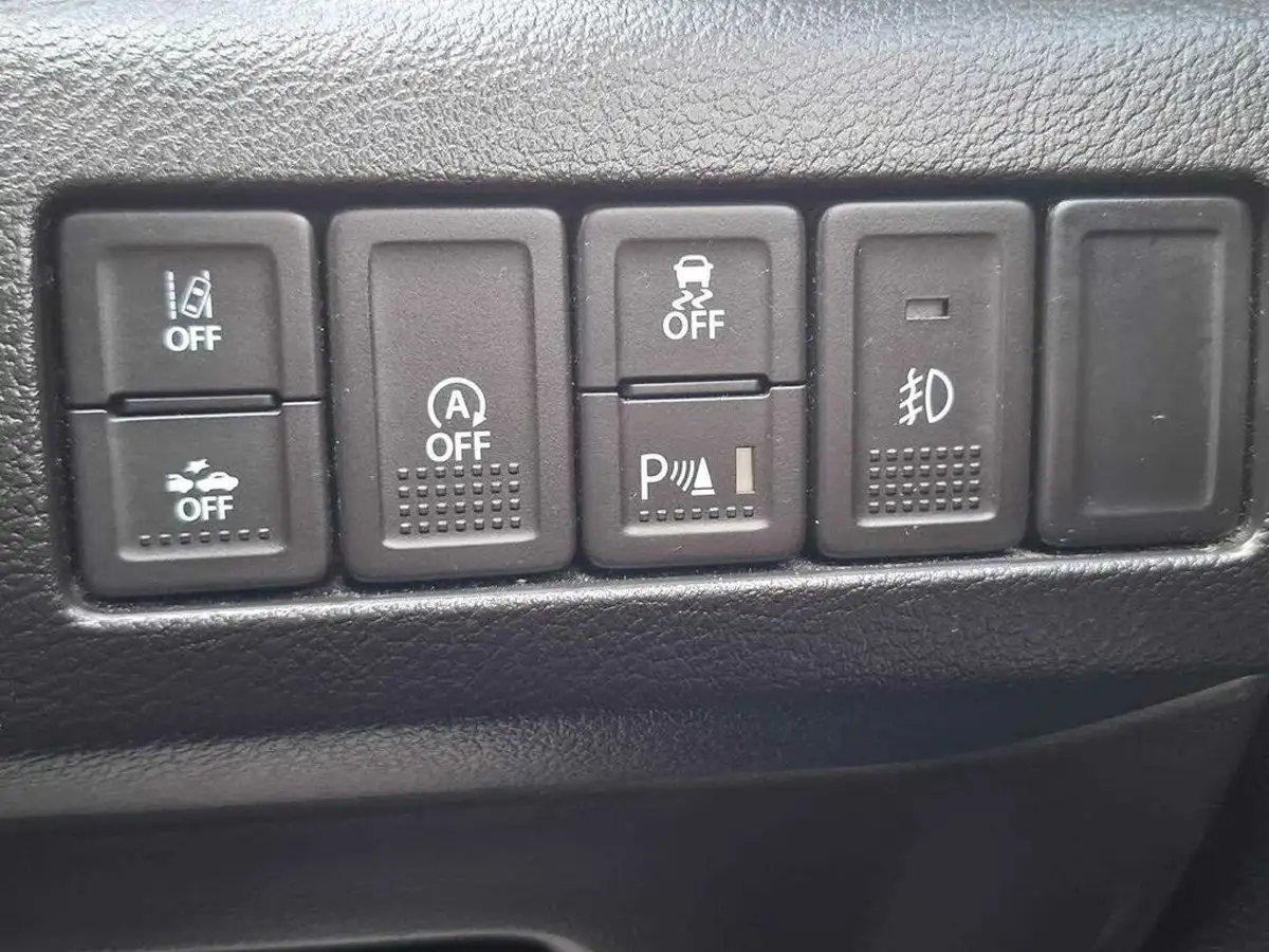 2020-suzuki-vitara-14-boosterjet-sz5-140ps-big-18