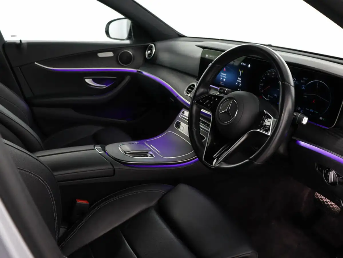 2022-mercedes-benz-e-class-20-e200-amg-line-211ps-saloon-4d-big-31