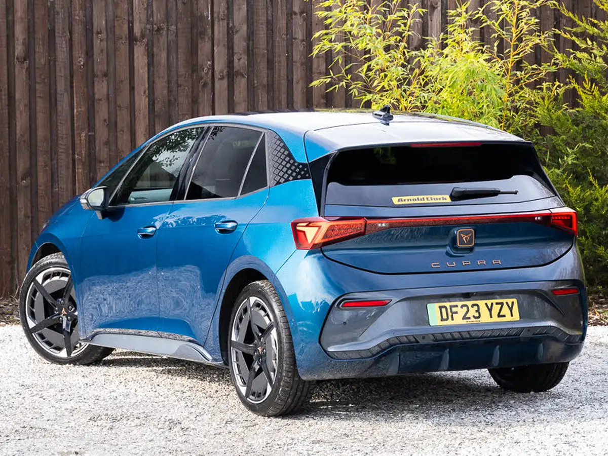 2023-cupra-born-e-v3-230ps-77kwh-e-boost-big-1