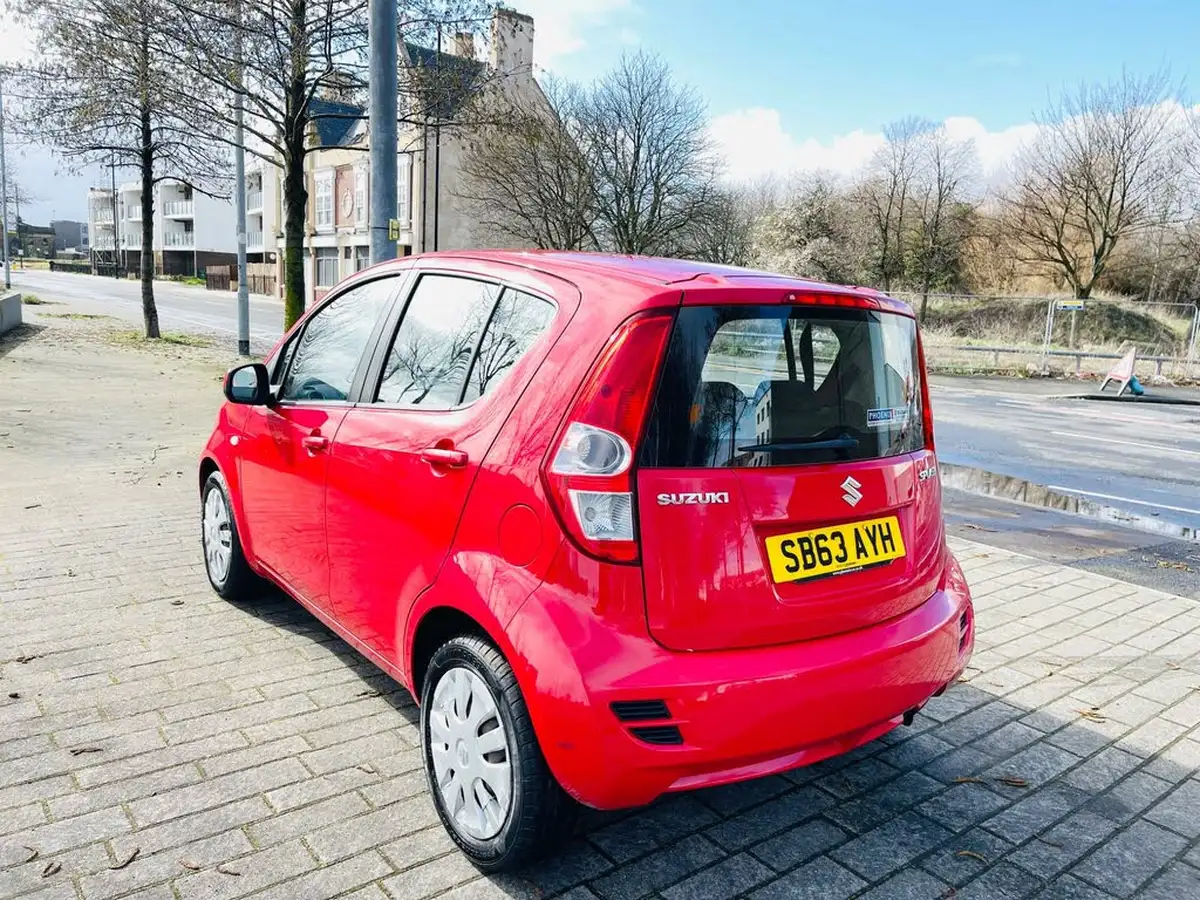 2013-suzuki-splash-12-sz3-big-11