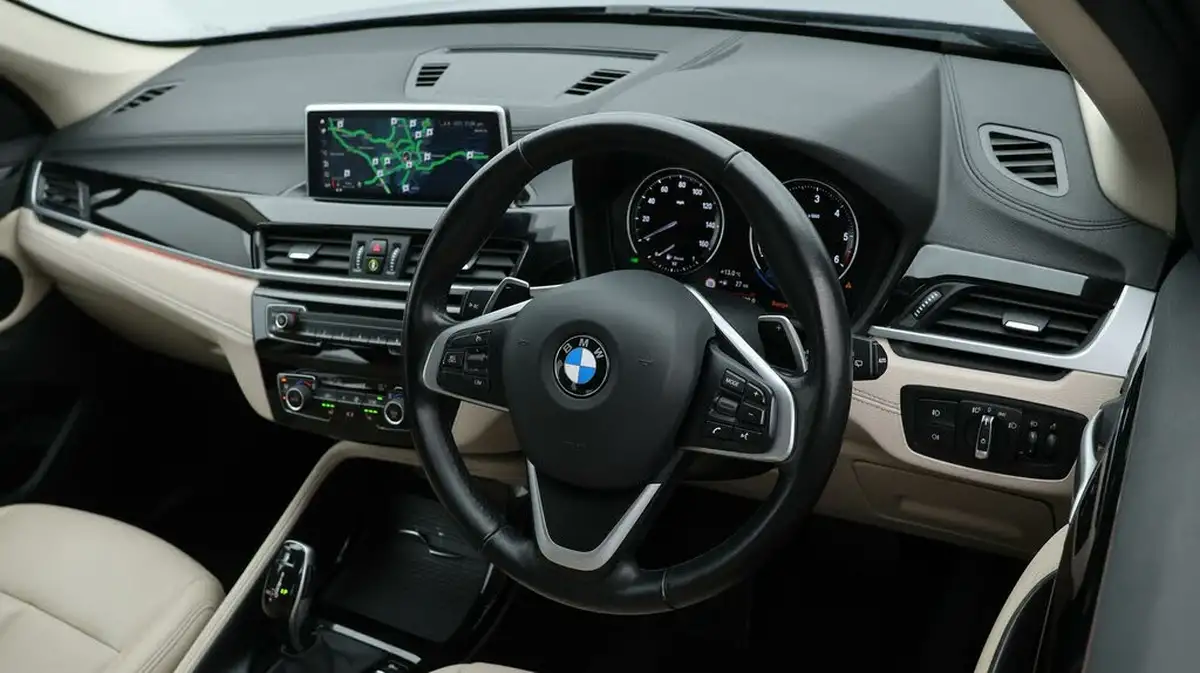 2022-bmw-x1-20td-sdrive18d-xline-sport-auto-big-9