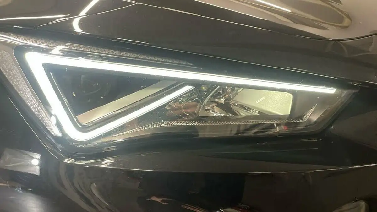 2021-cupra-formentor-14-e-hybrid-v2-big-21