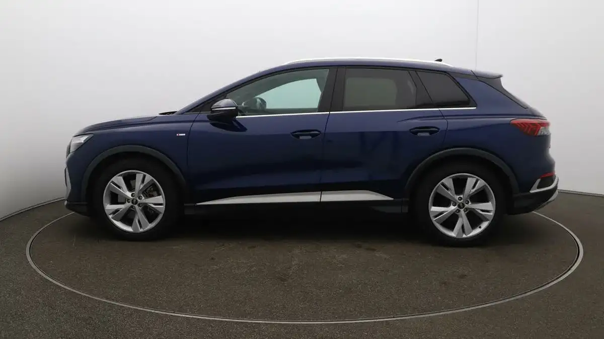 2023-audi-q4-e-tron-40e-s-line-station-wagon-big-64