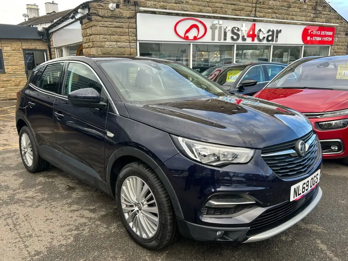 2019-vauxhall-grandland-x-12-tech-line-nav-big-4