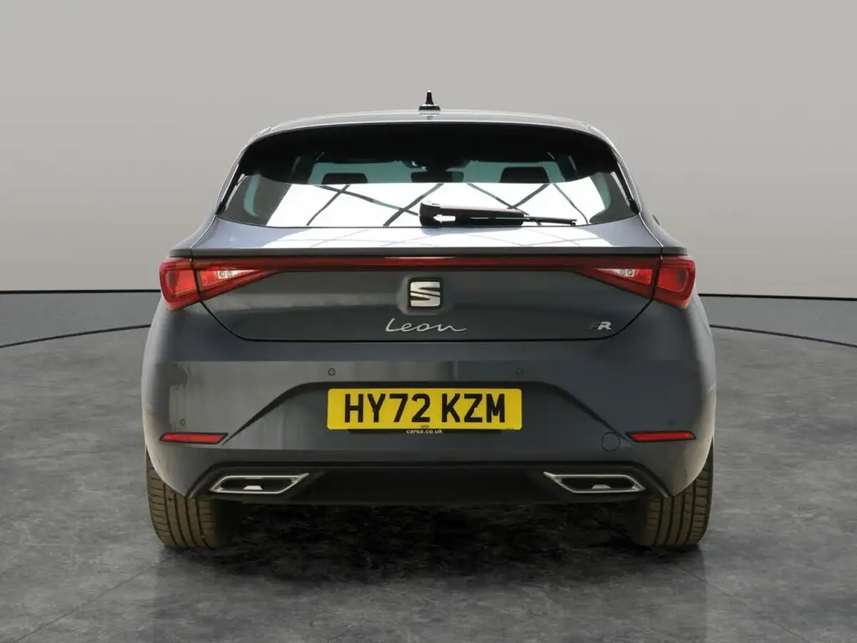 2023-seat-leon-big-7