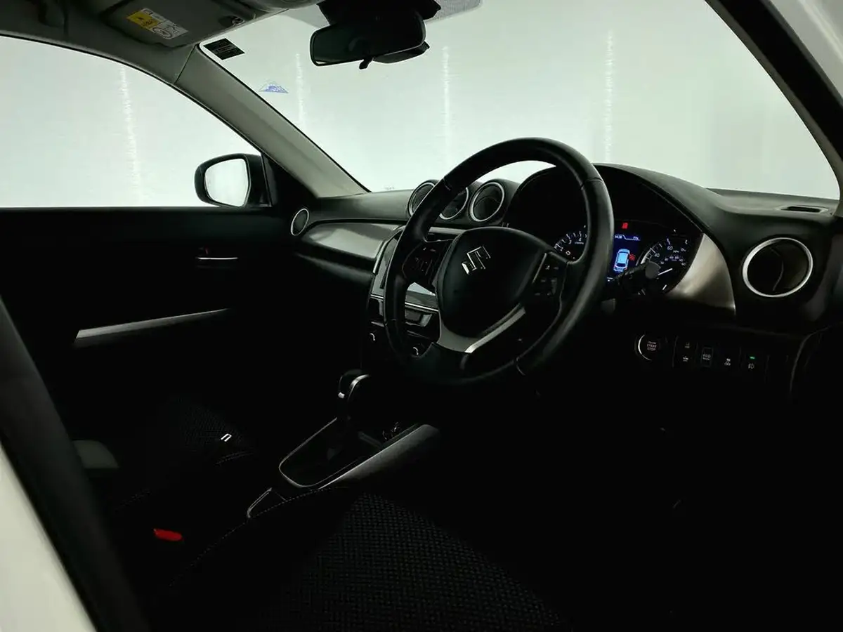 2023-suzuki-vitara-15-sz-t-big-30