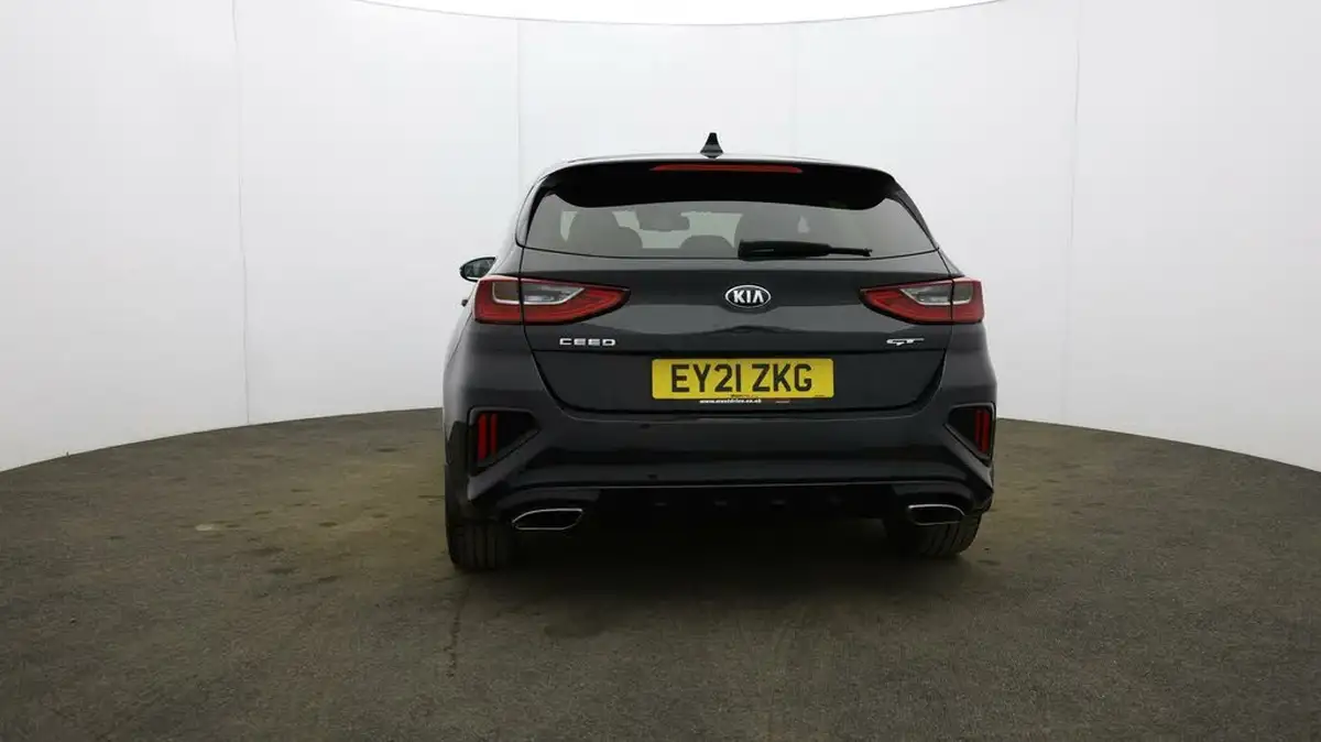 2021-kia-ceed-16-t-gdi-gt-dct-big-62