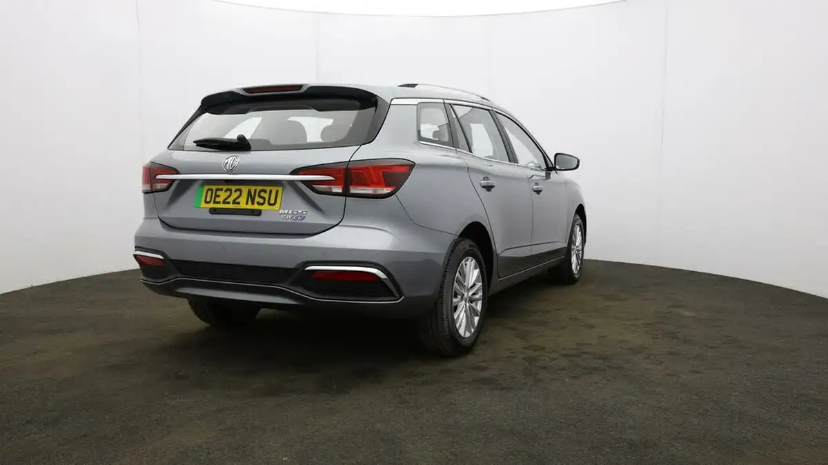 2022-mg-mg5-e-exclusive-ev-long-range-big-58
