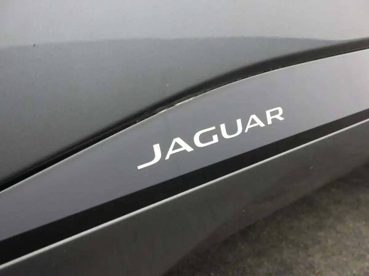 2019-jaguar-i-pace-ev400-hse-big-14