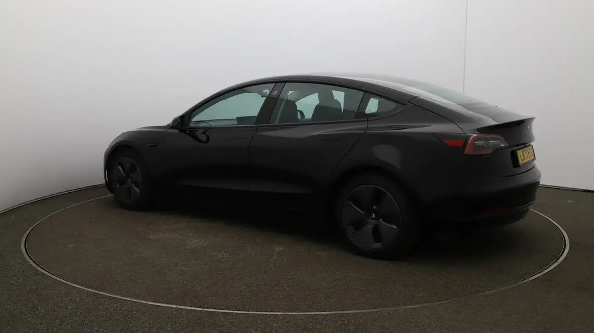 2021-tesla-model-3-e-standard-plus-big-33