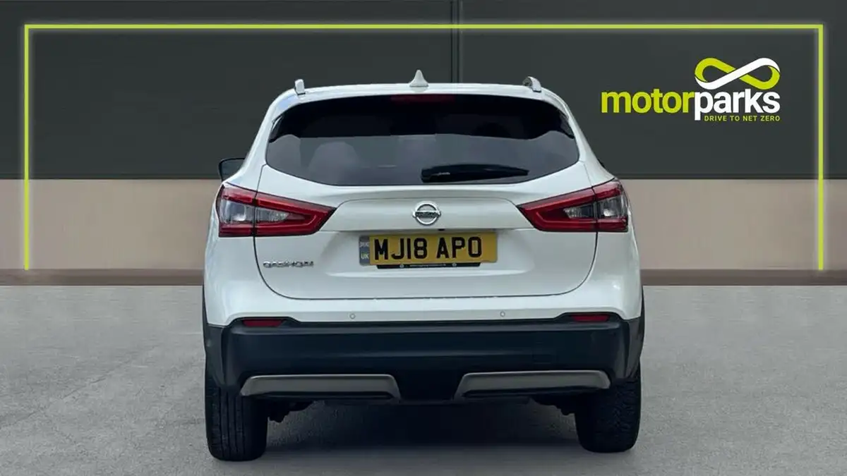 2018-nissan-qashqai-12-dig-t-n-connecta-big-3
