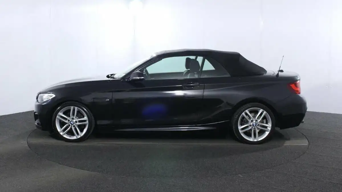 2015-bmw-2-series-20td-220d-m-sport-convertible-2d-big-3