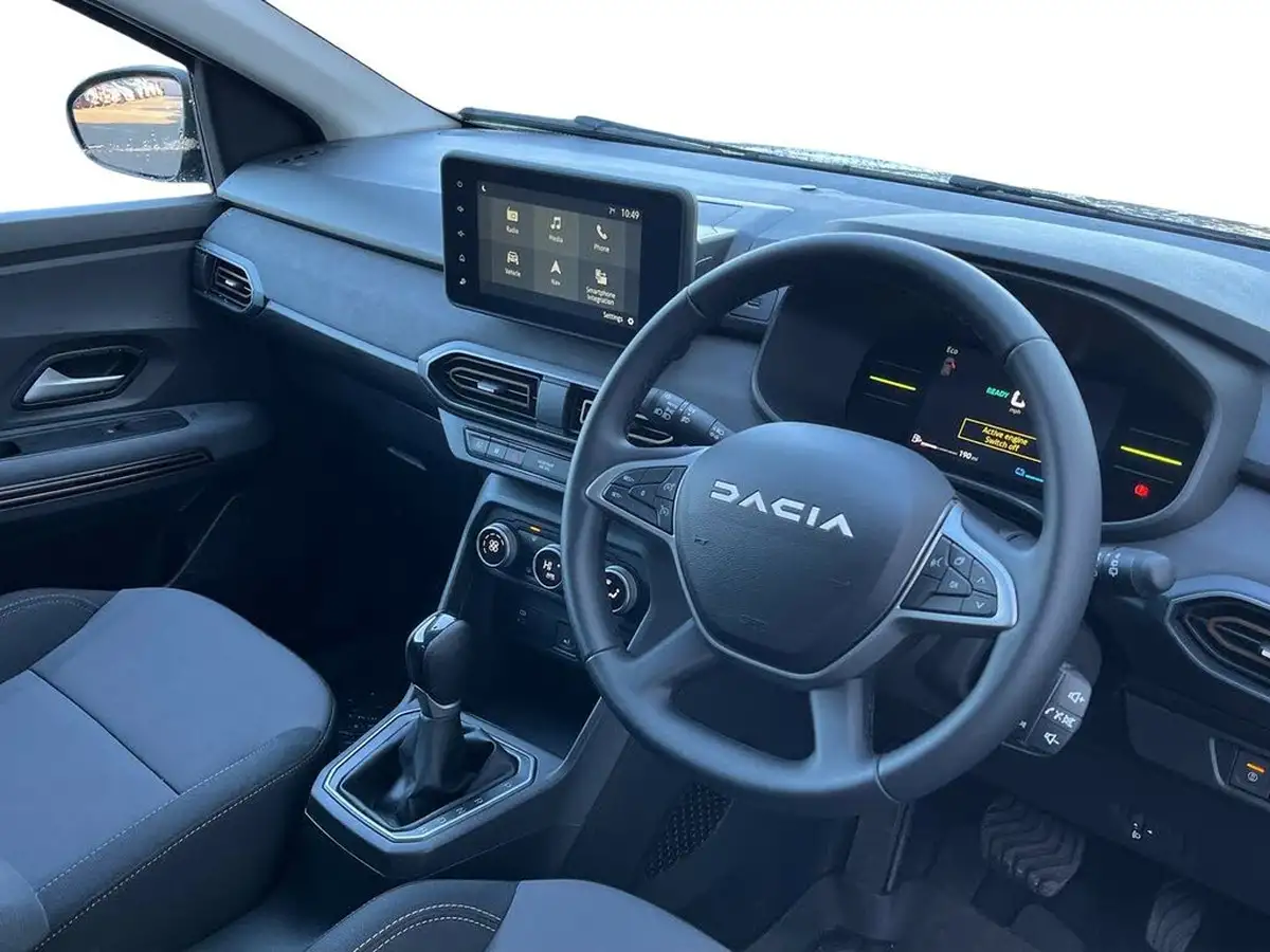 2024-dacia-jogger-16-tce-extreme-big-4