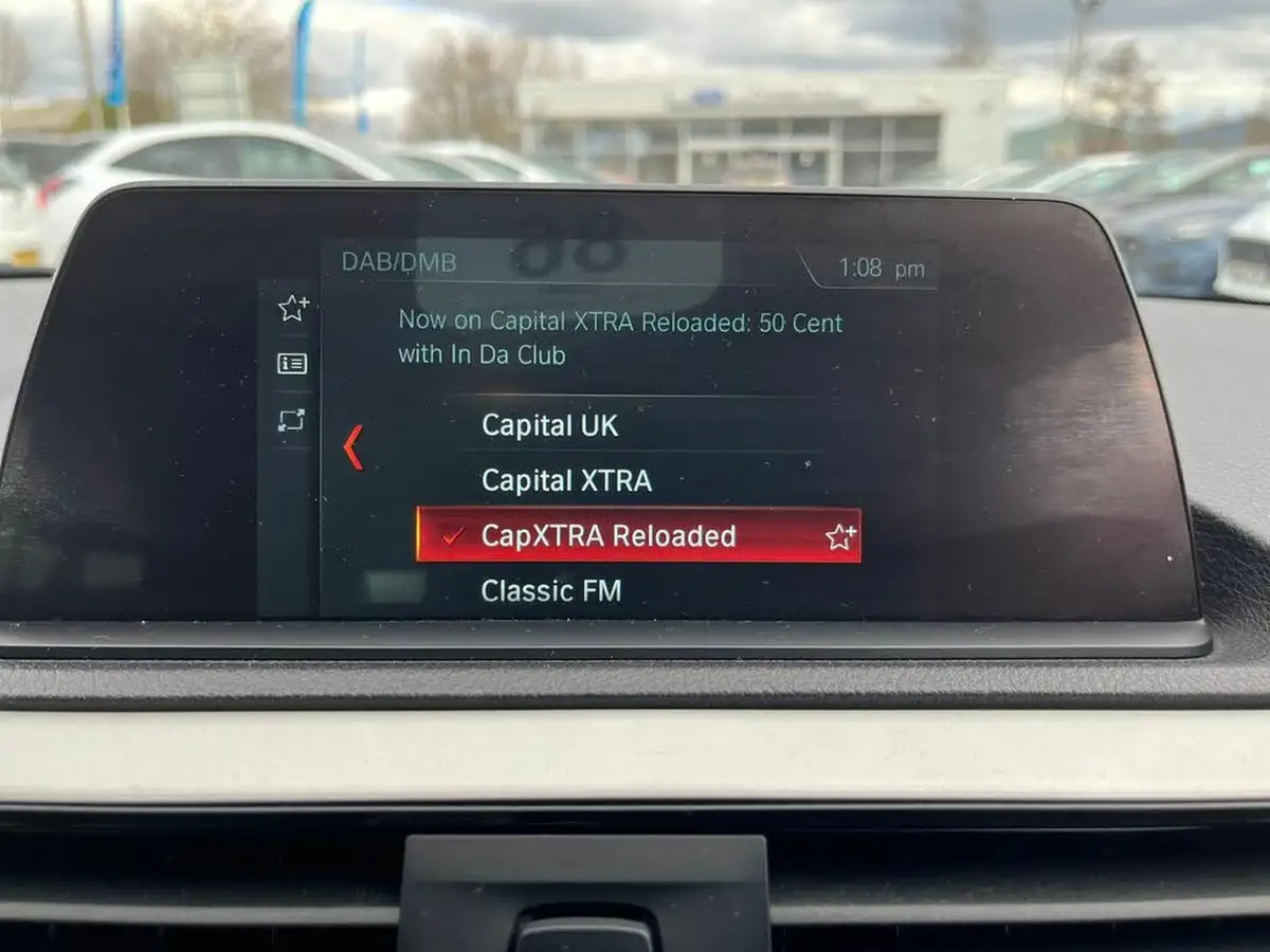 2019-bmw-1-series-15-118i-se-business-5d-auto-big-23