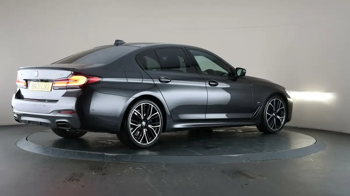 2021-bmw-5-series-20td-520d-xdrive-m-sport-mht-saloon-4d-big-65