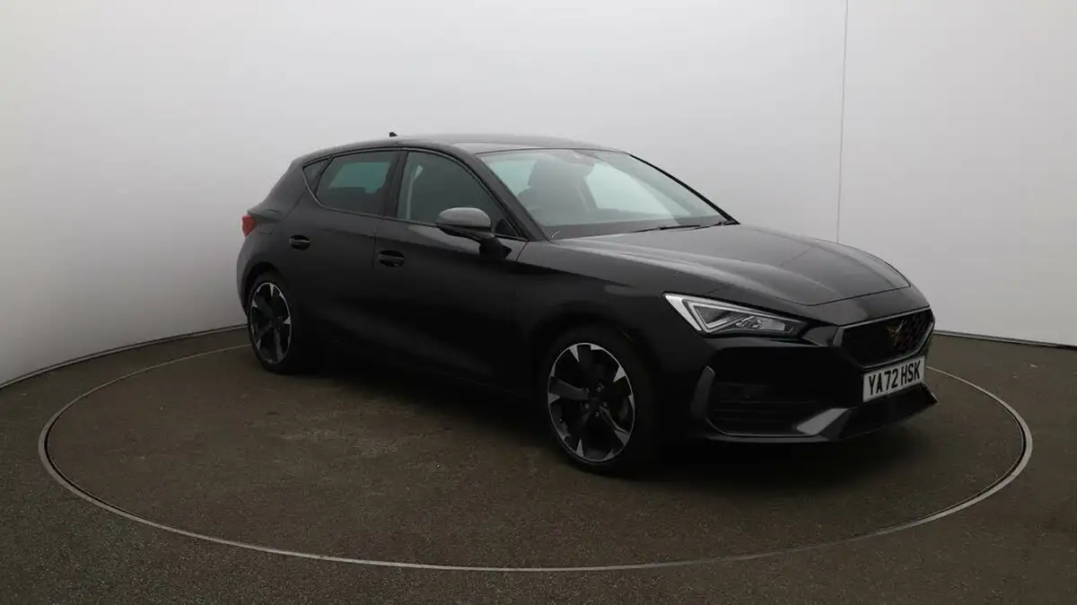 2023-cupra-leon-nf-15-etsi-v1-hatchback-big-1