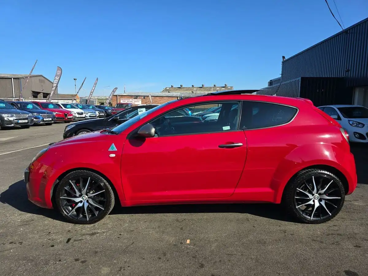 2016-alfa-romeo-mito-14-quadrifoglio-verde-big-8
