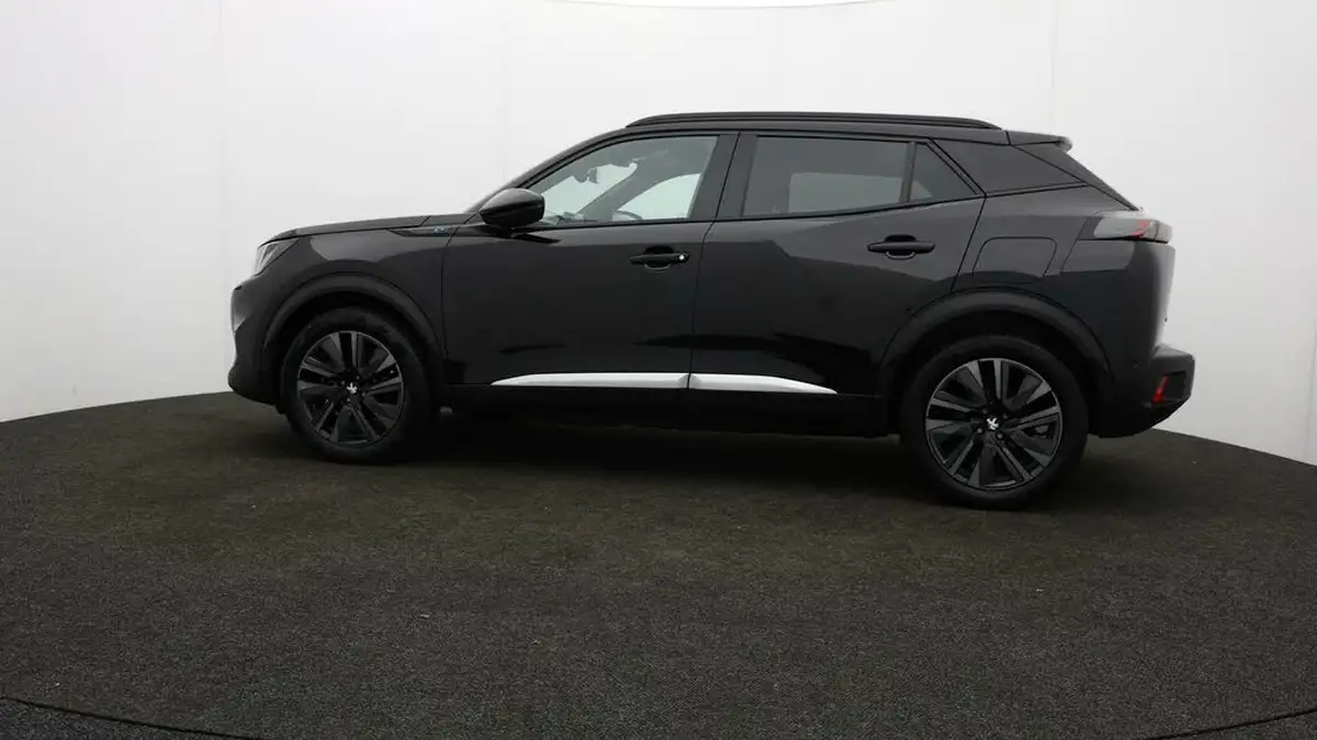 2022-peugeot-2008-suv-e-gt-premium-big-67